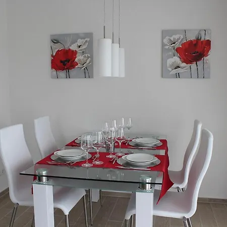 Dorothee 2 Apartment *